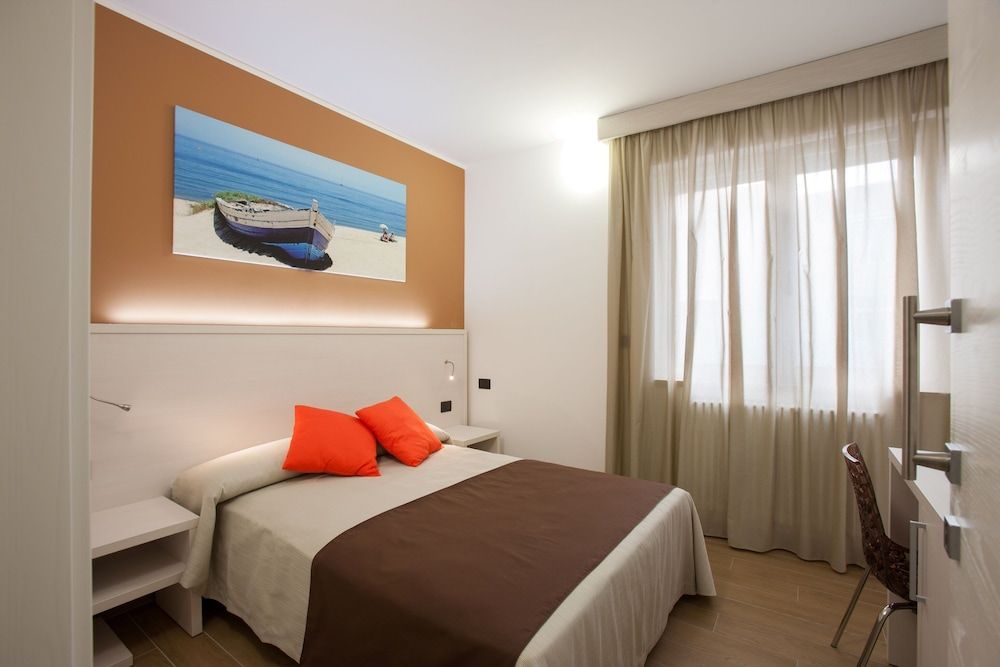 Double Room, 1 Large Twin Bed, Balcony