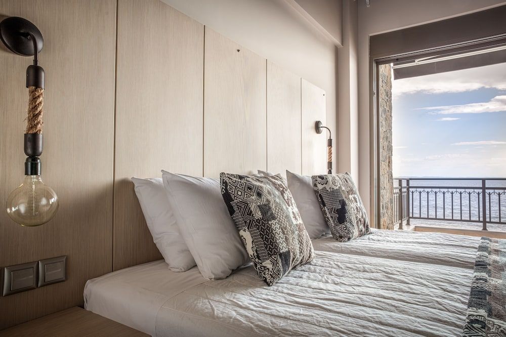Royal Studio Suite