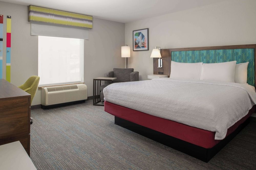 One King Bed, Non-Smoking