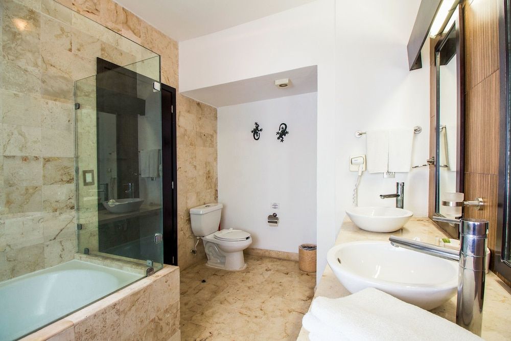 Corto Maltes 205 Deluxe Apartment 23