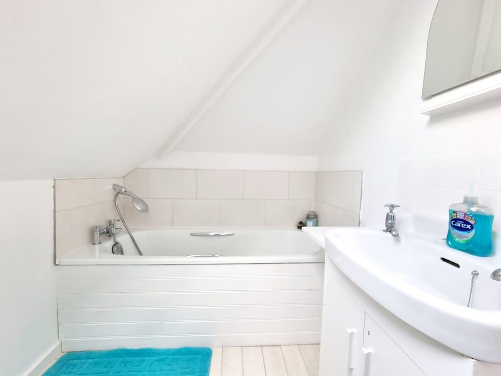 Spacious Serene Retreat in Highlands House, 3 Bedrooms 24