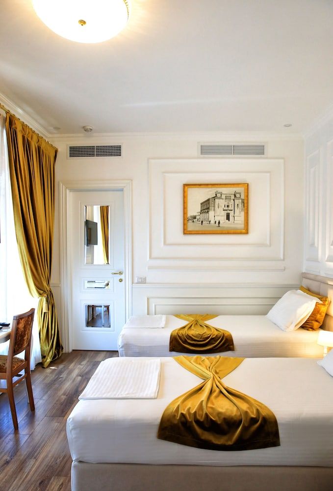 Eler Hotel Luxury Twin Room 4