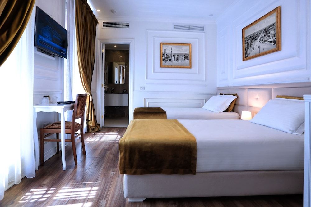 Eler Hotel Luxury Twin Room 5