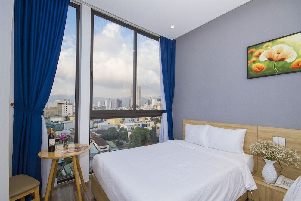 Deluxe Twin Room, 2 Double Beds, Non Smoking, City View