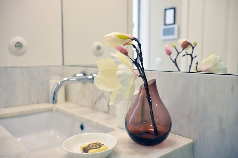 YOUROPO - Market Market 1B 7