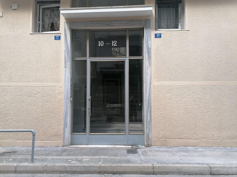 undefined Stylish Home in Koukaki by Cloudkeys