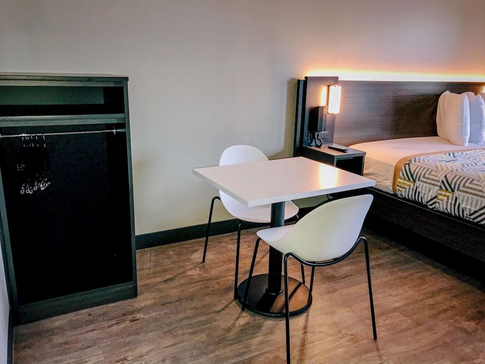 undefined Studio 6 Dublin, GA 10