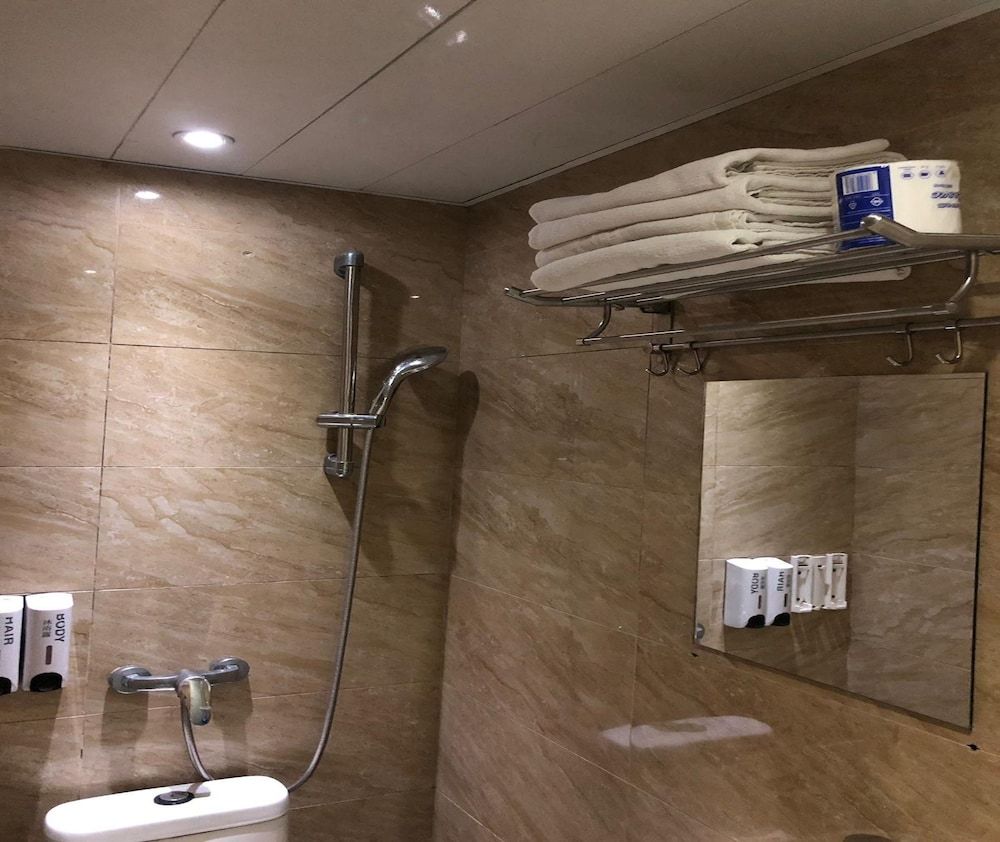 undefined Rich Hostel 10