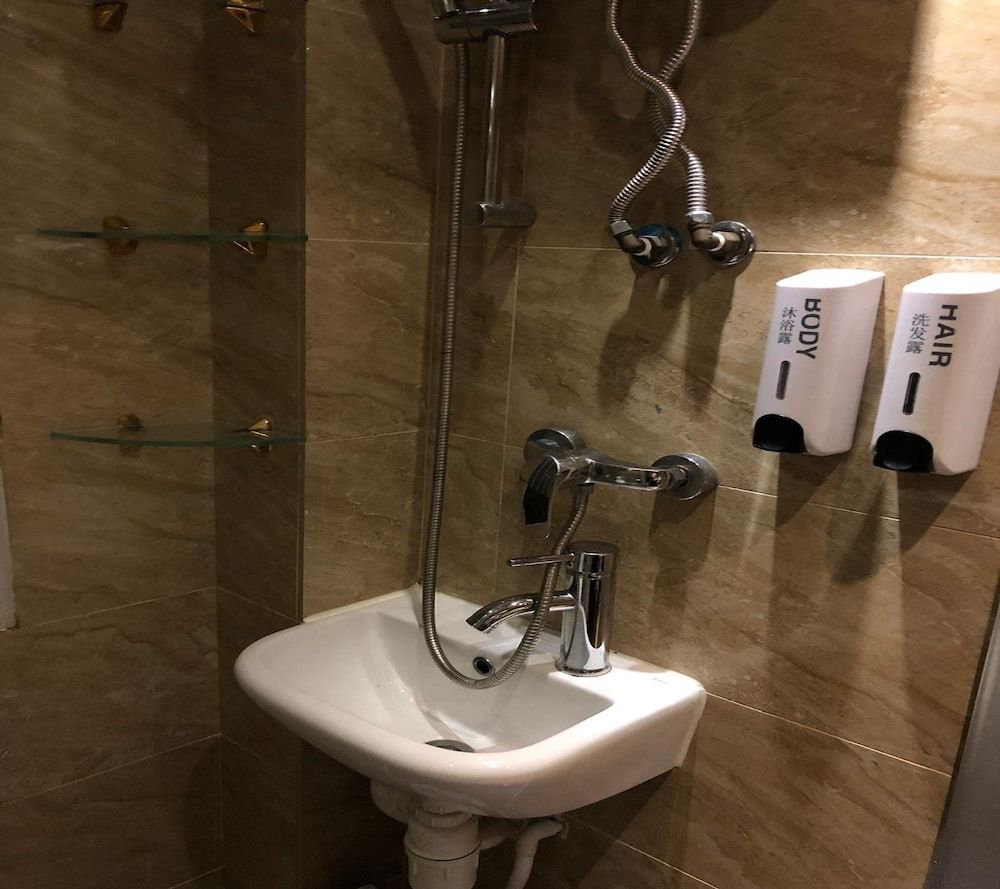 Rich Hostel Standard Double Room 39