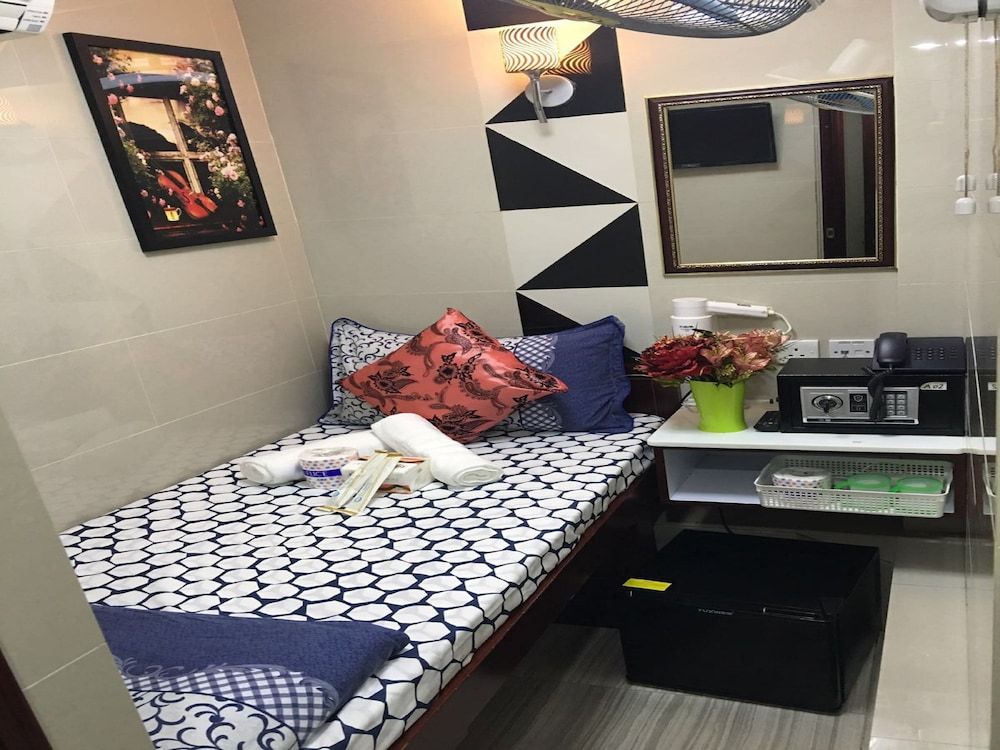 undefined Rich Hostel