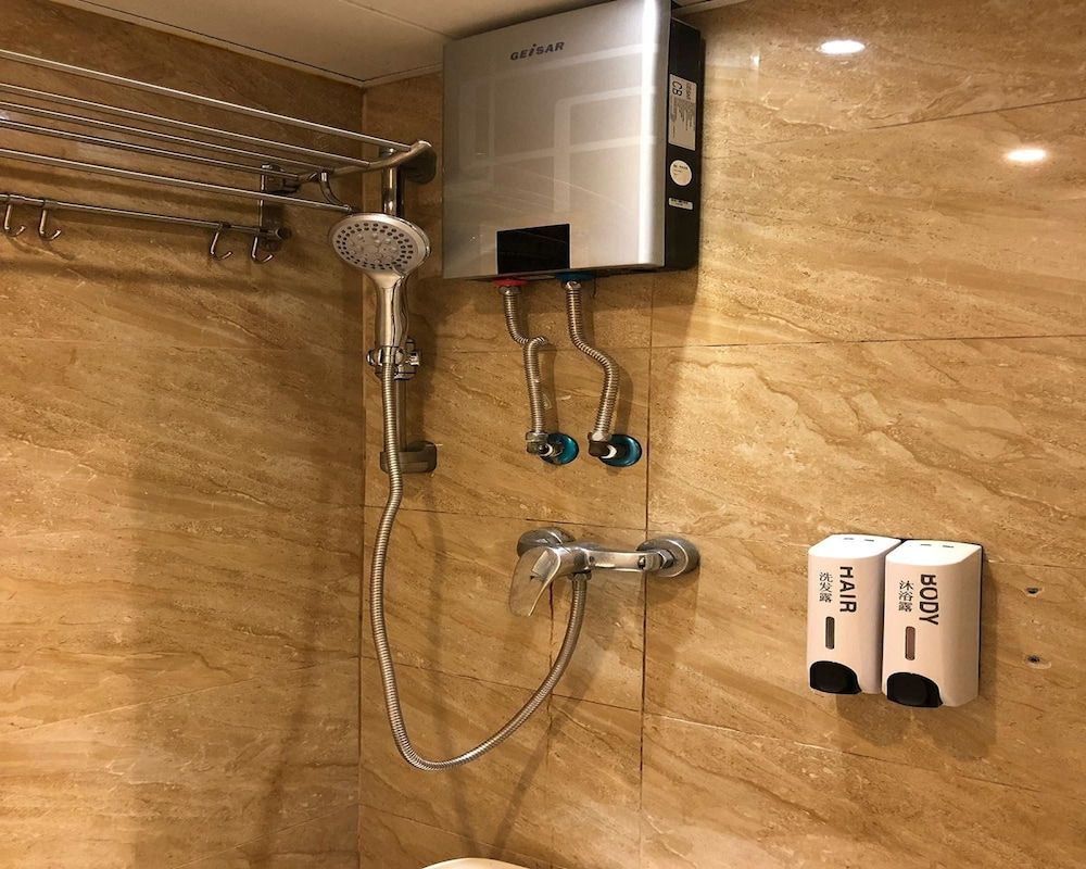 Rich Hostel Standard Double Room 40