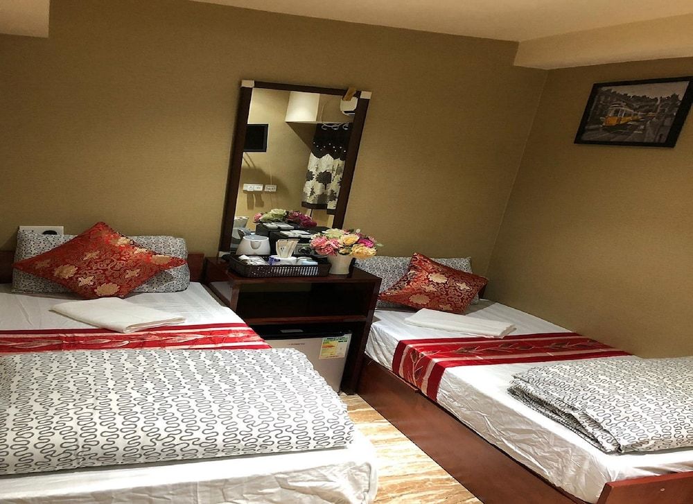undefined Rich Hostel 3
