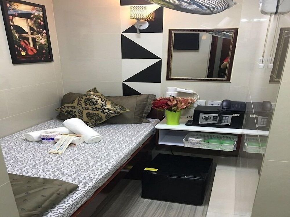 undefined Rich Hostel 8