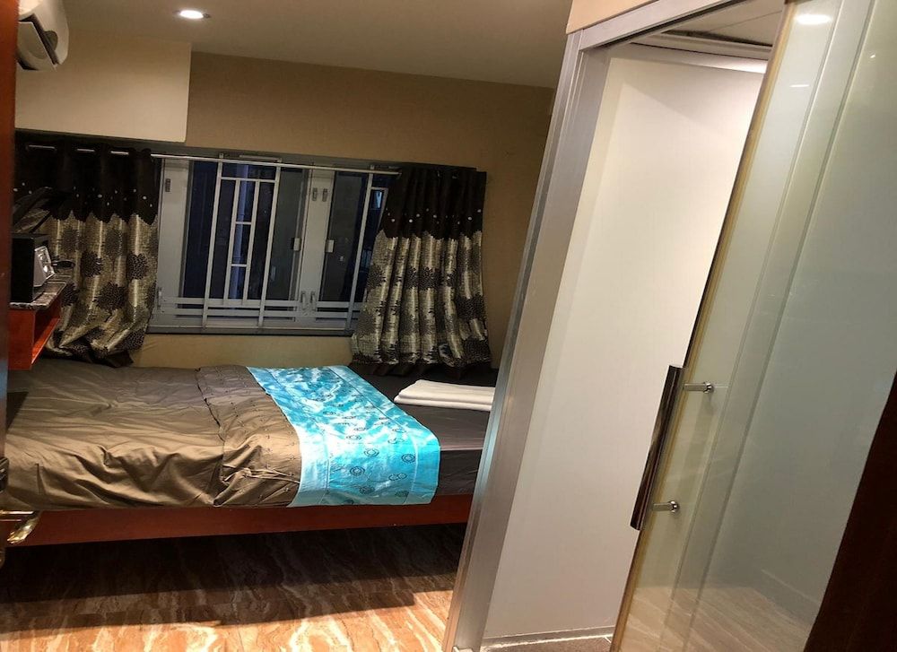 Rich Hostel Standard Double Room 21