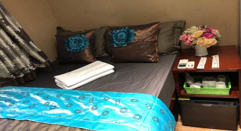 Rich Hostel Standard Double Room 18