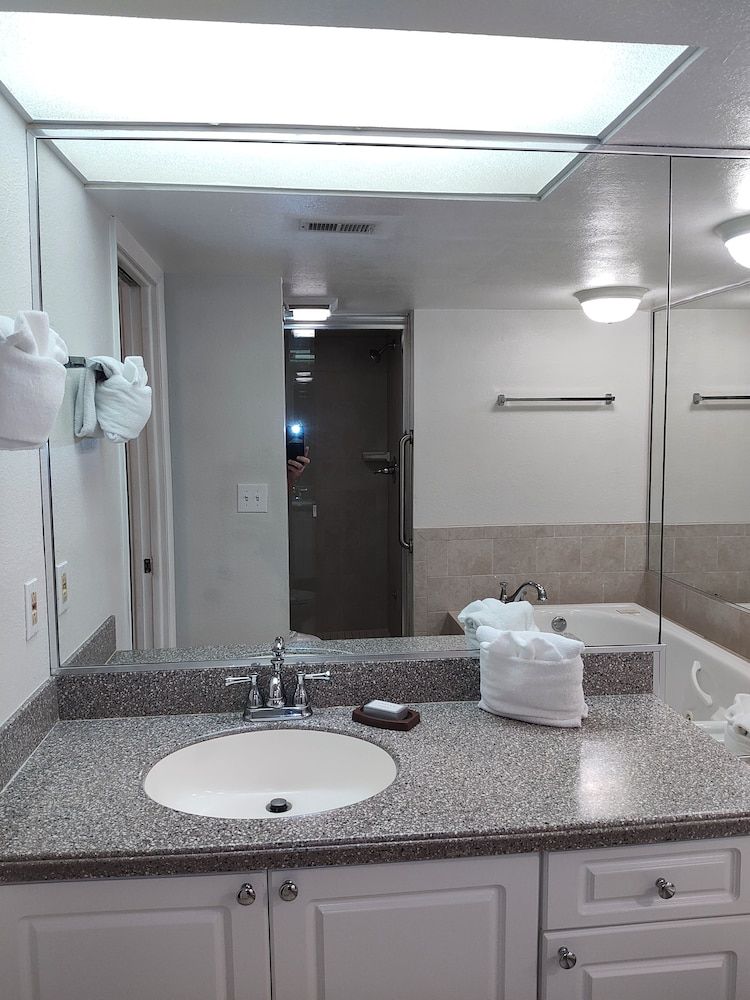 Lifetime of Vacations Resort Standard Condo 3