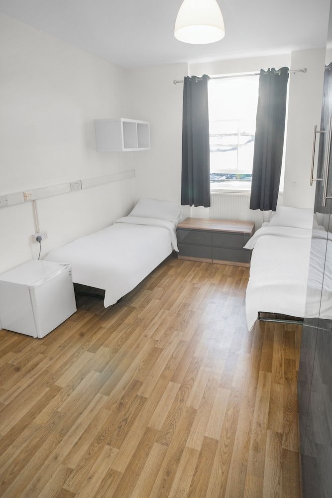 Bowden Court - Hostel Standard Twin Room