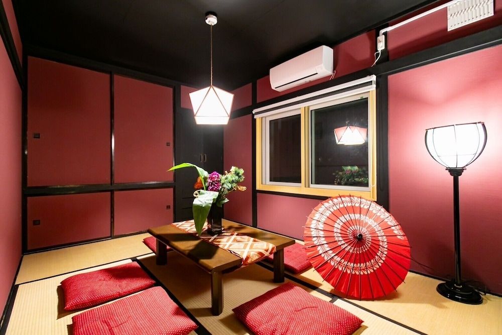 undefined The Sunlight 8