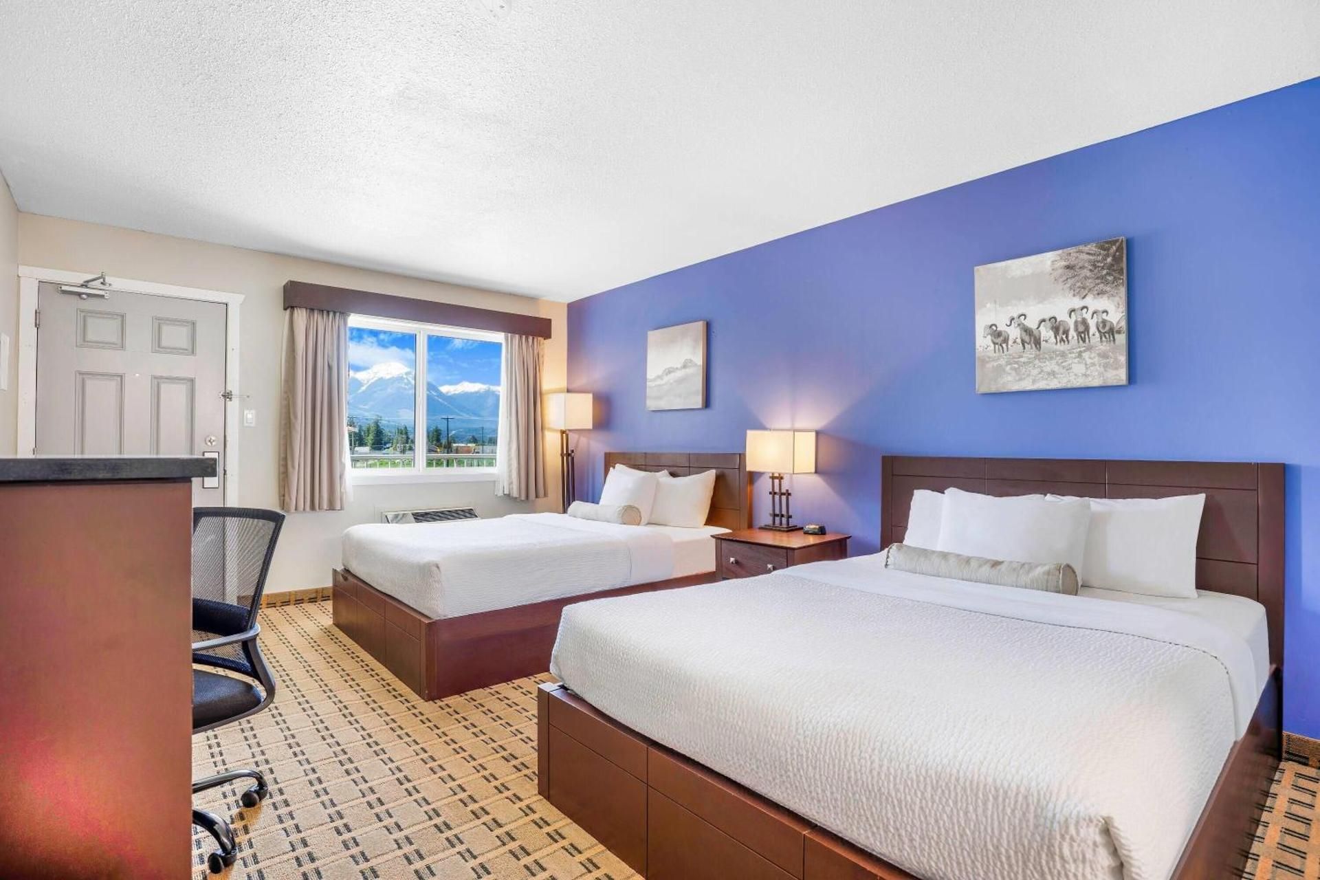 undefined Days Inn by Wyndham Golden 9