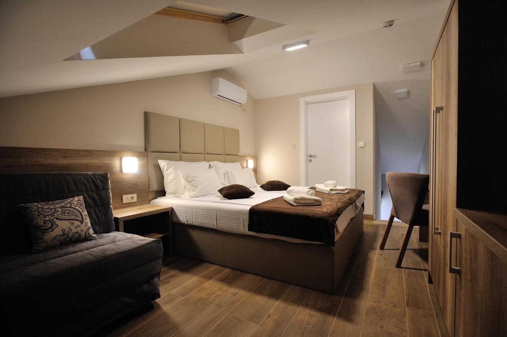 Villa Divani Economy Double or Twin Room 2