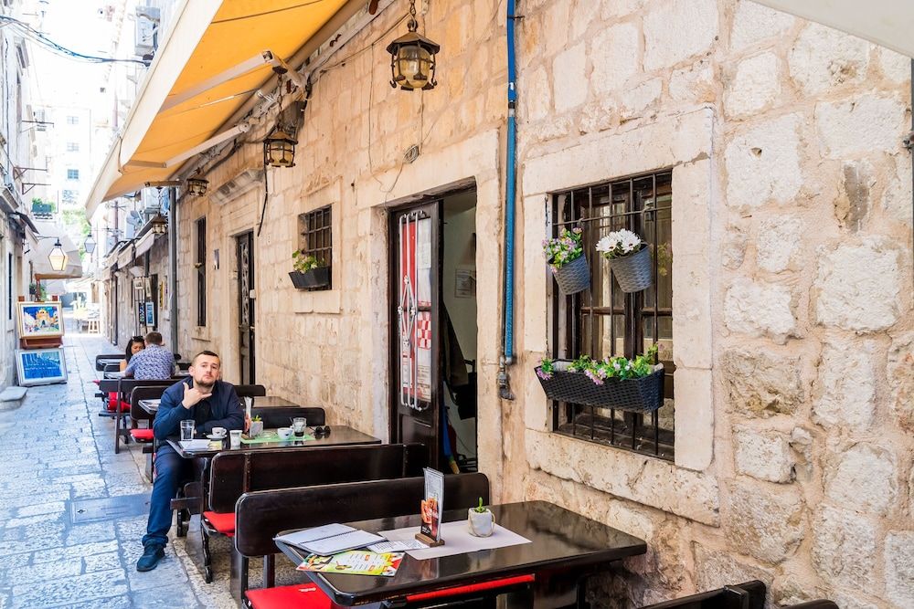 undefined Rooms Katja & Lara 5