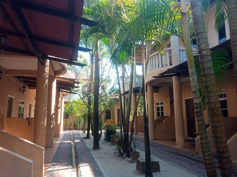 undefined Langkapuri Resort Langkawi 7