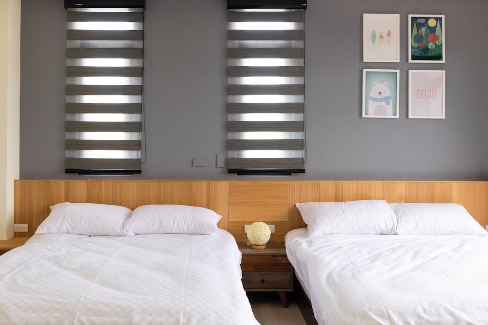 TungShiang Comfort Quadruple Room, 2 Double Beds, Balcony, Mountain View 5