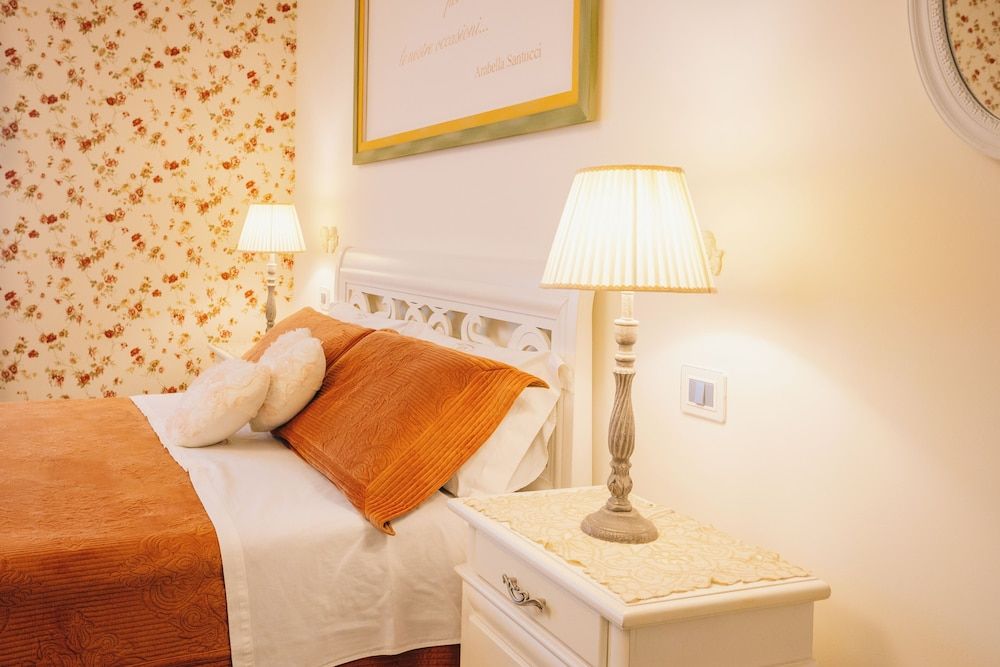 B&B Blanc Maison Etna - Relais & Charme Family Quadruple Room, Private Bathroom, Garden View 2