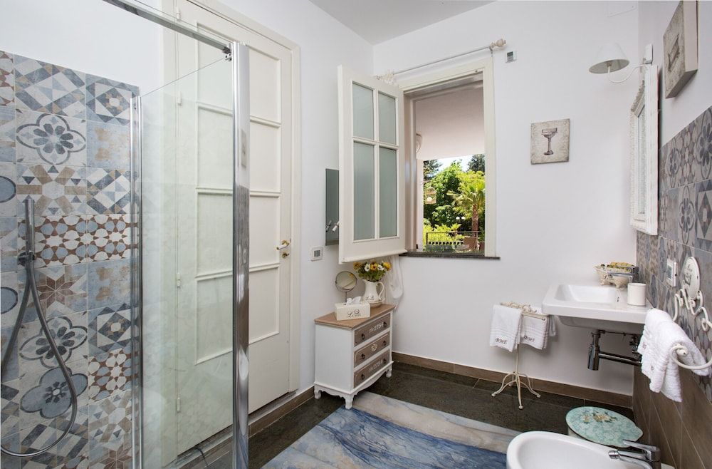 B&B Blanc Maison Etna - Relais & Charme Superior Double Room, 1 Bedroom, Patio, Pool View 8