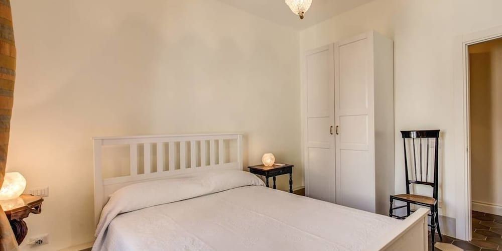 undefined Principe Amedeo 2 3