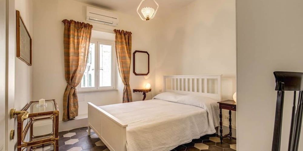 undefined Principe Amedeo 2 5