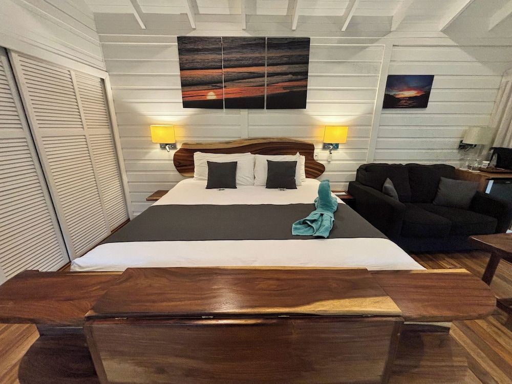 Mikado Natural Lodge Grand Bungalow, Terrace, Hill View 5