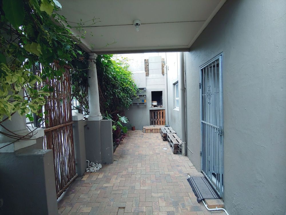 undefined Happy Home Woodstock