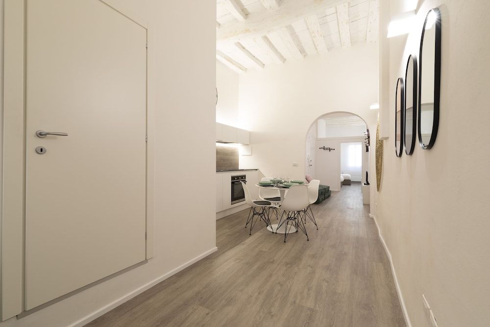 undefined Cestello Suite by Mmega 5