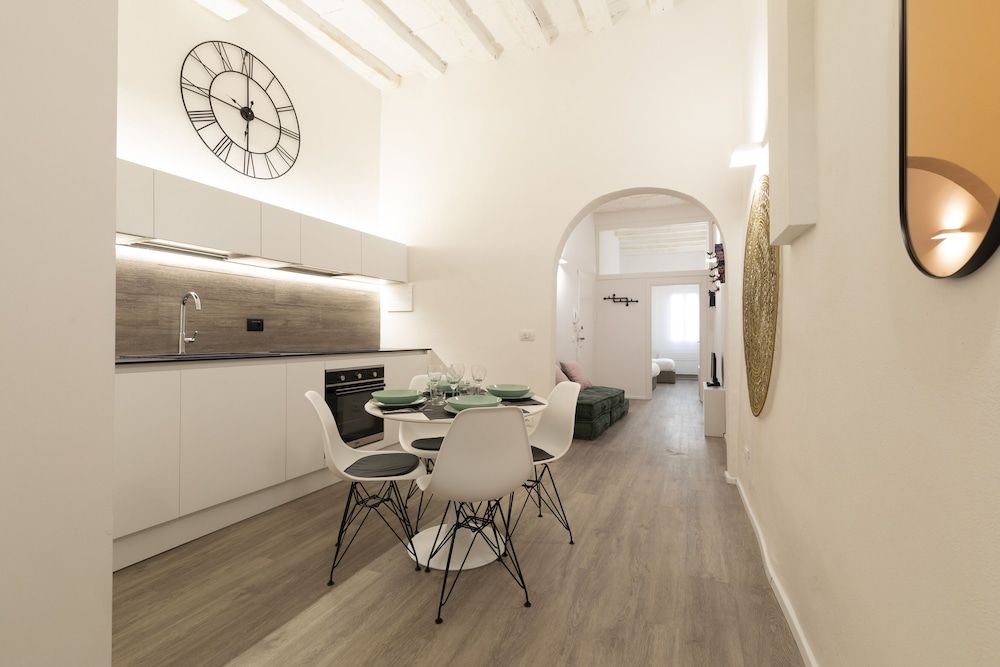 undefined Cestello Suite by Mmega 8