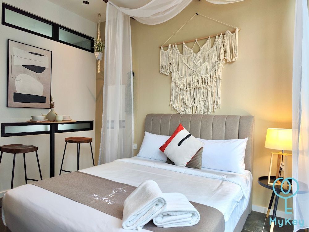 Scarletz Suites KLCC by Mykey Scarletz Studio with Bathtub 6