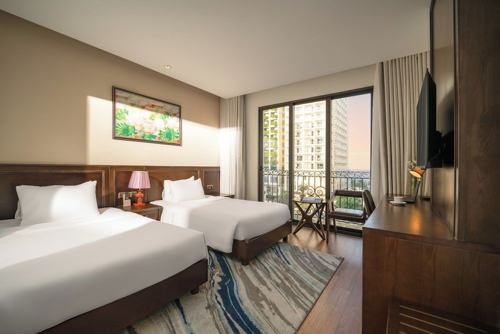 undefined Golden Lotus Hotel Da Nang 5