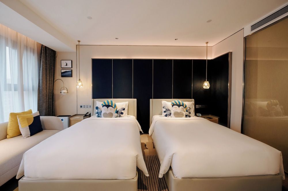 Standard Room, 2 Twin Beds (High Floor)
