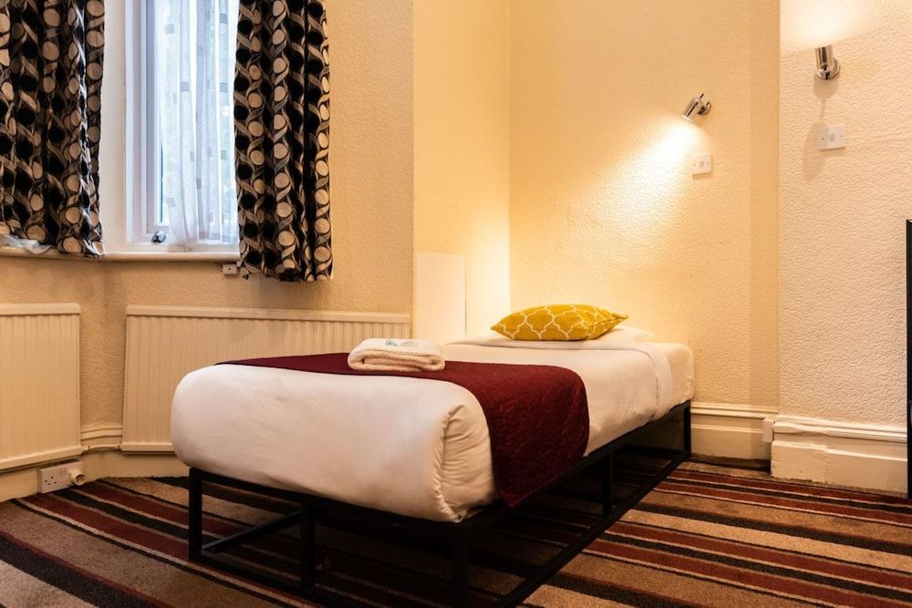 undefined Sino Hotel 2