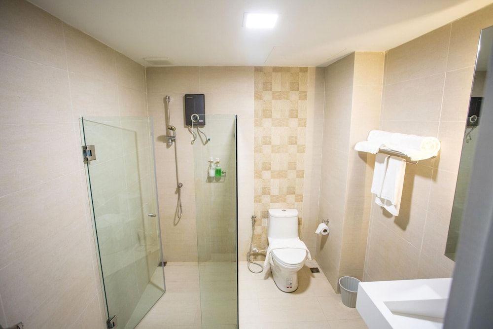 The Cheewin Hotel And Convention Deluxe Twin Room 4