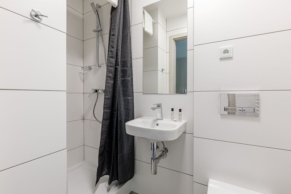 Aqua House Family Apartment (1) 3