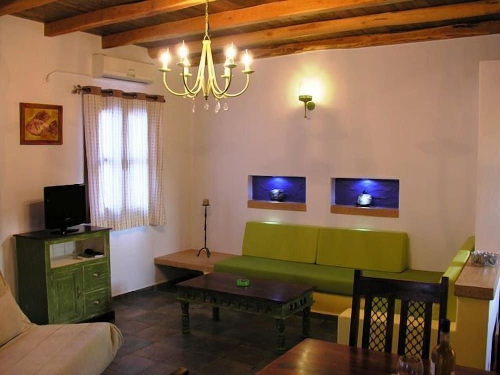 Panteli Beach Studios & Apartments Apartment 9