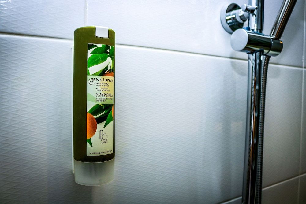 Macalister Terraces Hotel Signature Suite 4