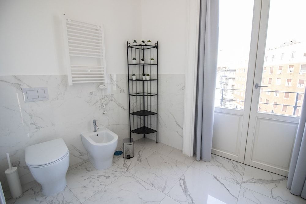 Le Angioine Rooms Superior Room 9