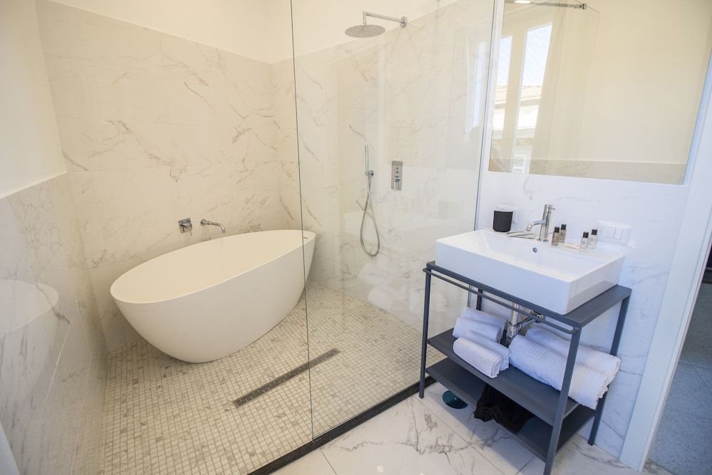 Le Angioine Rooms Superior Room 8