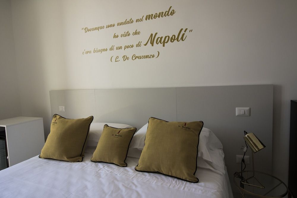 Le Angioine Rooms Superior Room