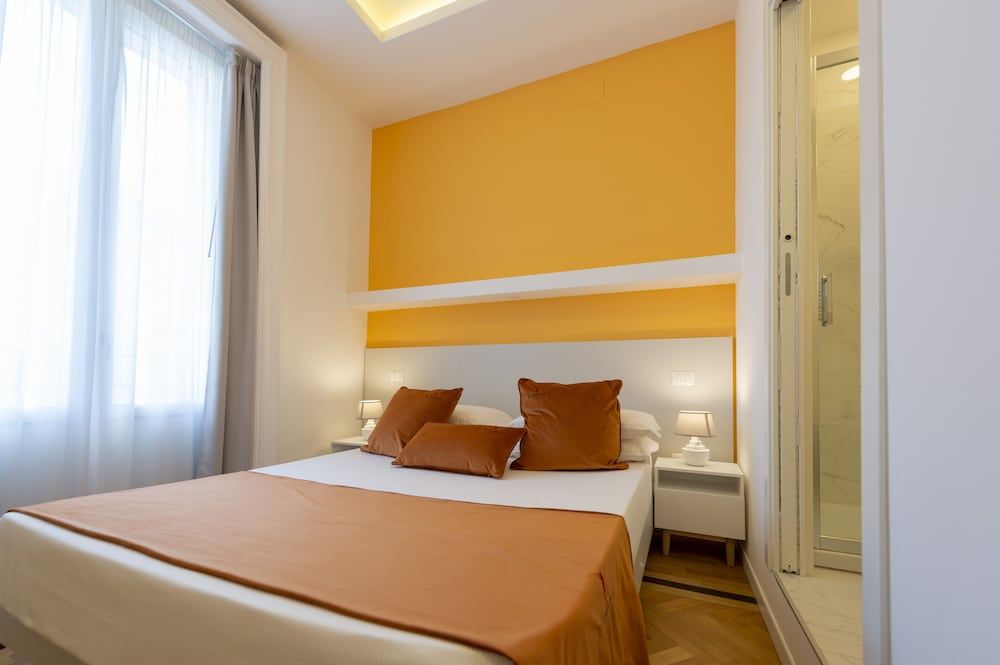 Le Angioine Rooms Romantic Double Room 3