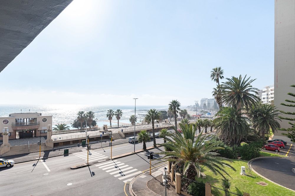 Saratoga 304 Premier Apartment, 2 Bedrooms 14