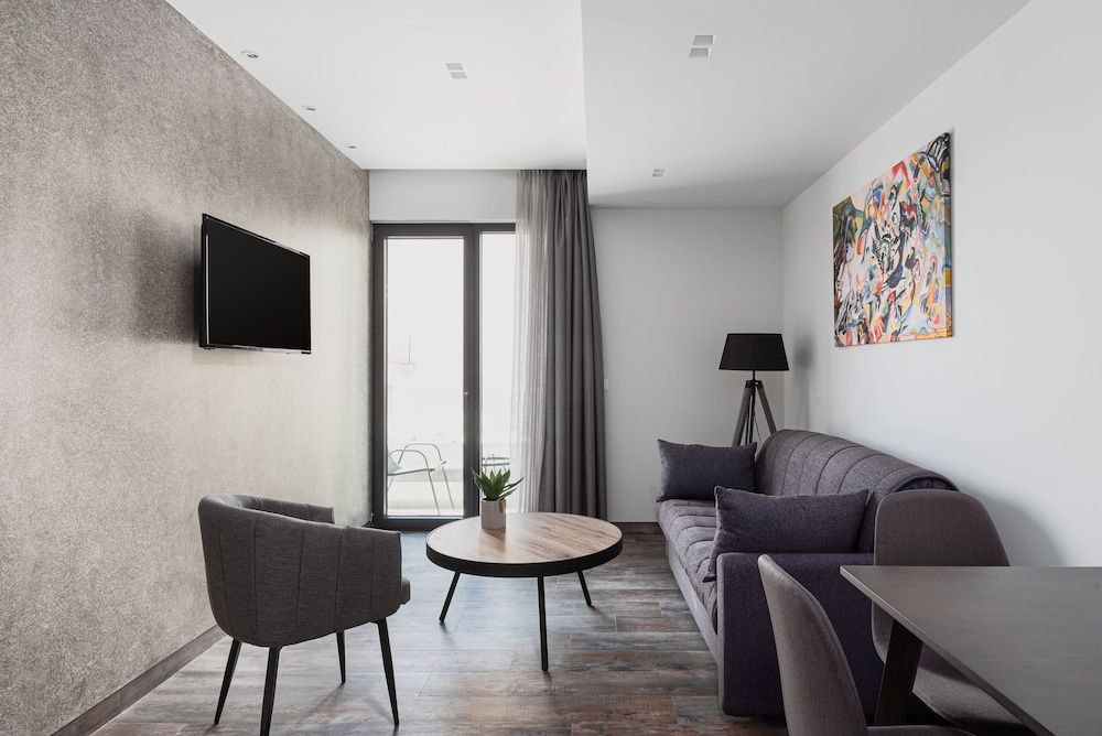 Athenian Spirit Deluxe Room, 1 Queen Bed with Sofa bed 14