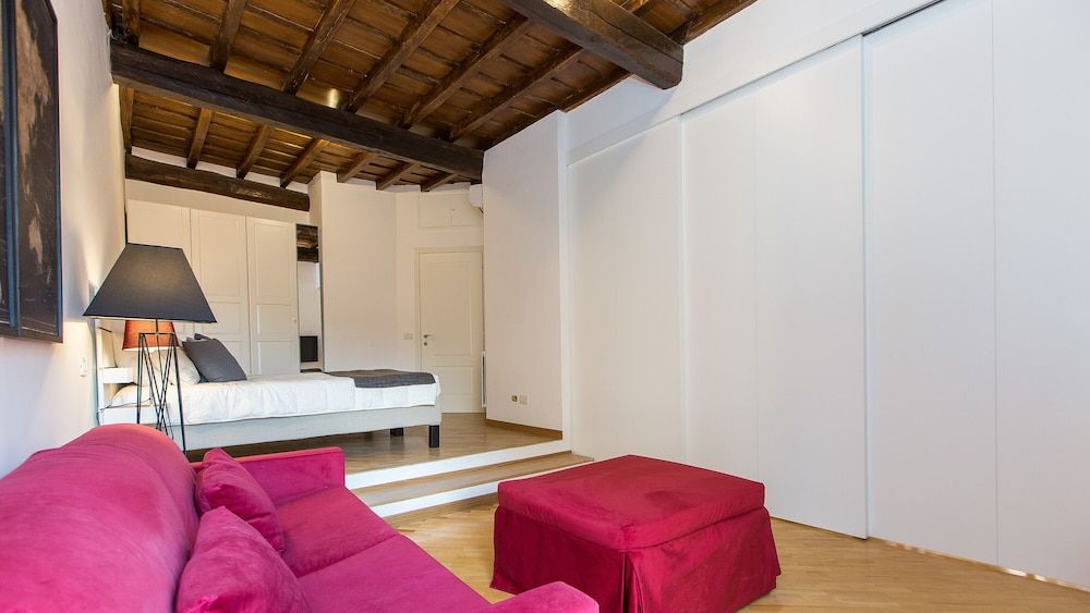 Rental in Rome Trastevere Atmosphere Apartment, 3 Bedrooms 23